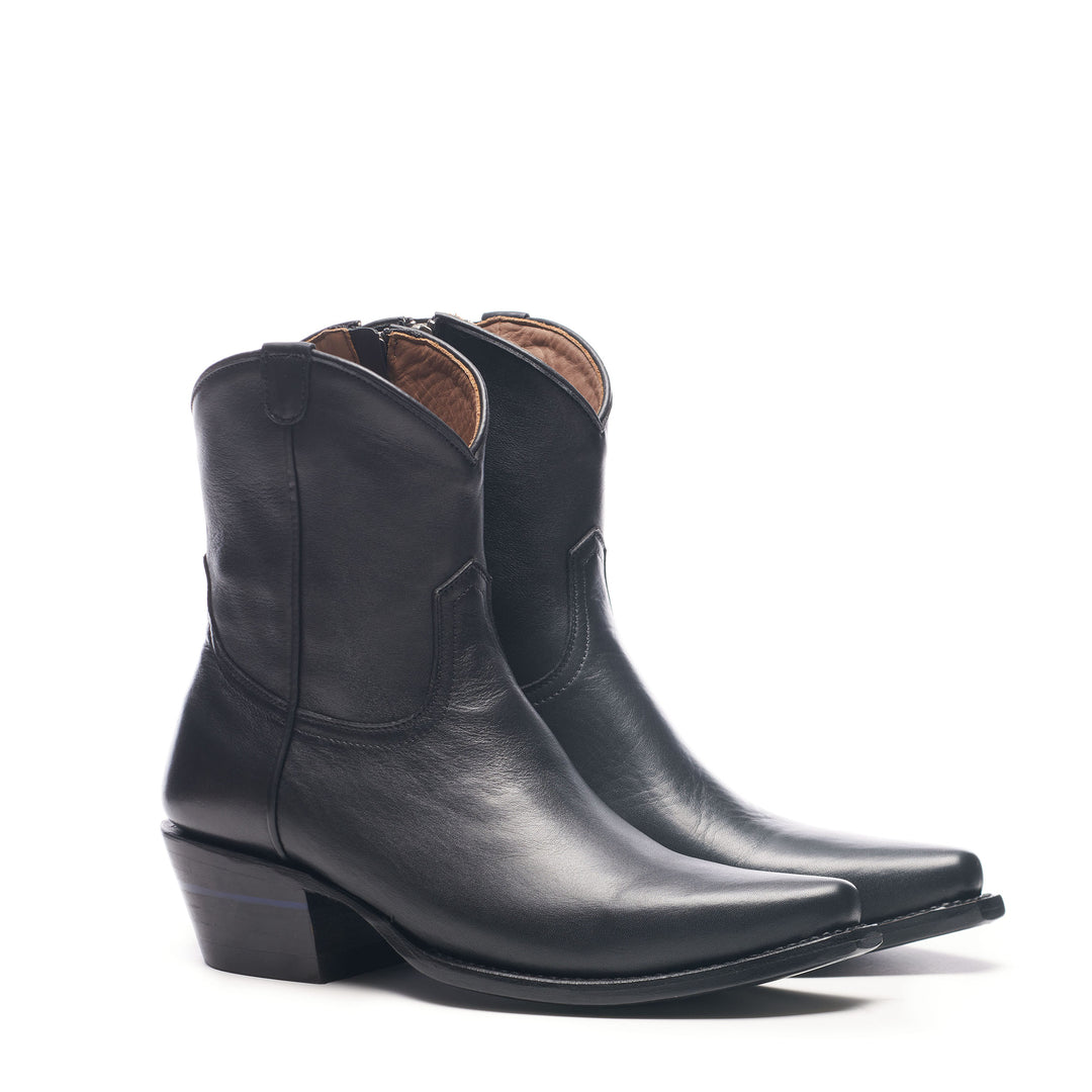 The Trinity women's ankle boot in Past Midnight Black