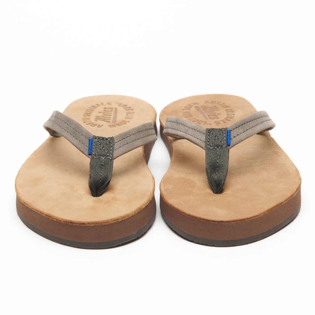 Backyard Tiki Light Brown X HC Rain Gray