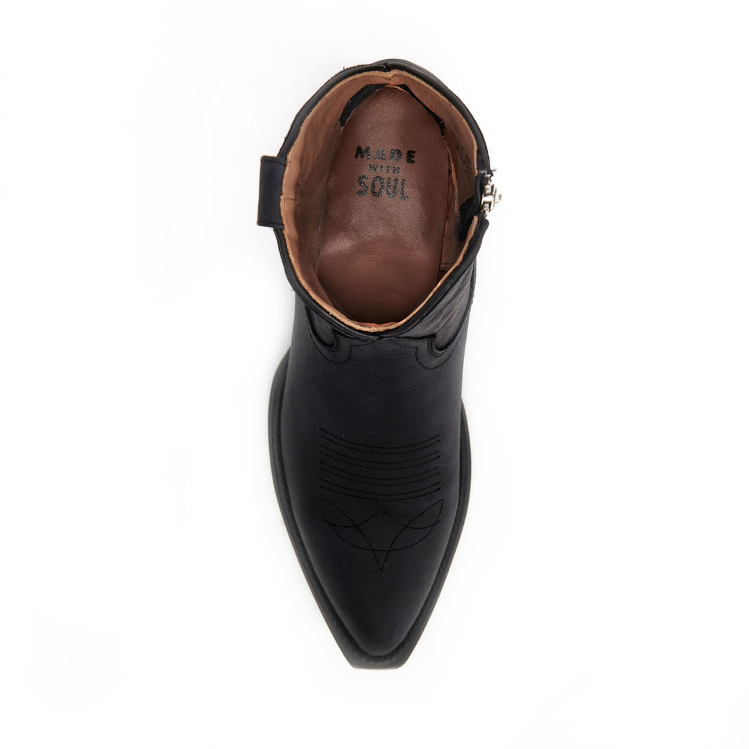 The Rainey women's ankle boot in Galway Girl Black