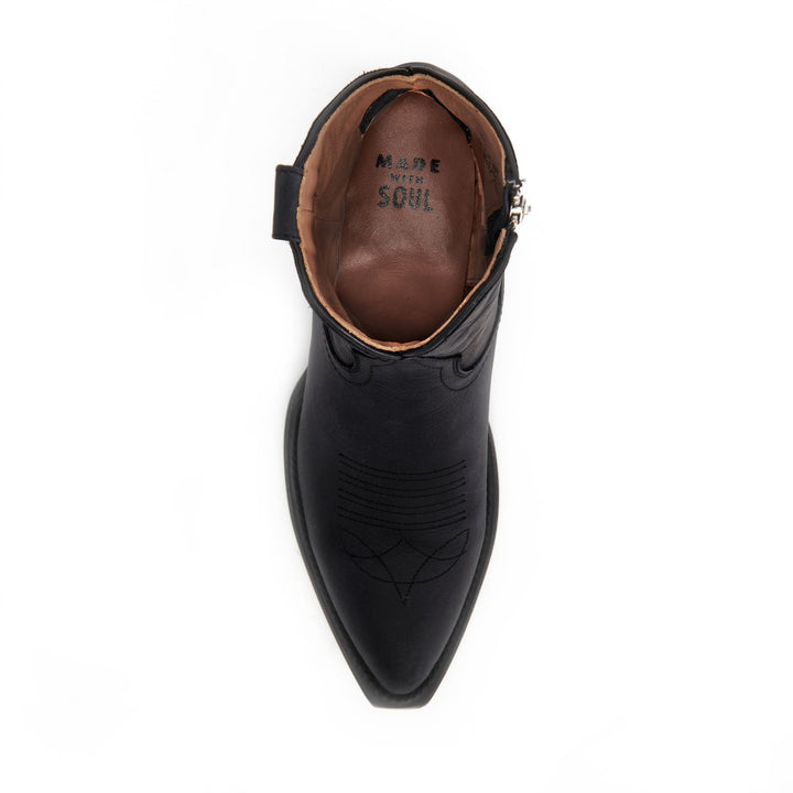 The Rainey women's ankle boot in Galway Girl Black